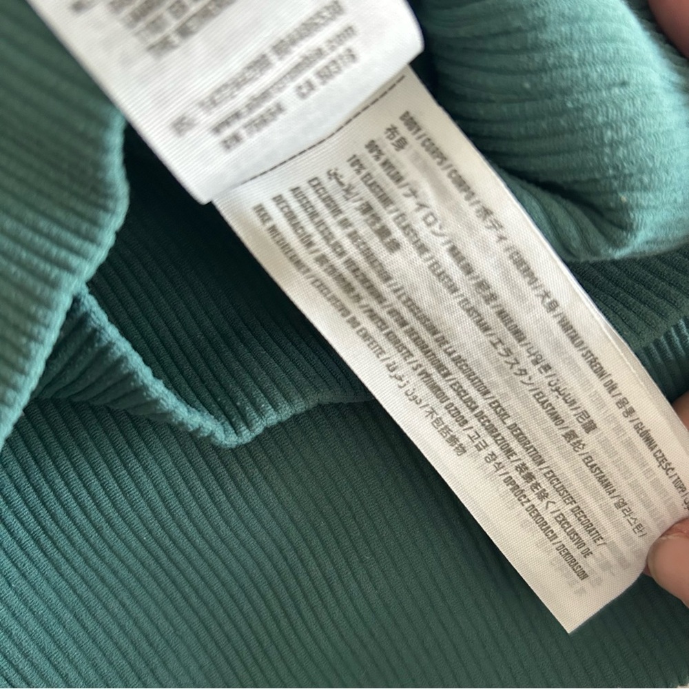 EUC A&F so soft collection ribbed leggings - Picture 3 of 6